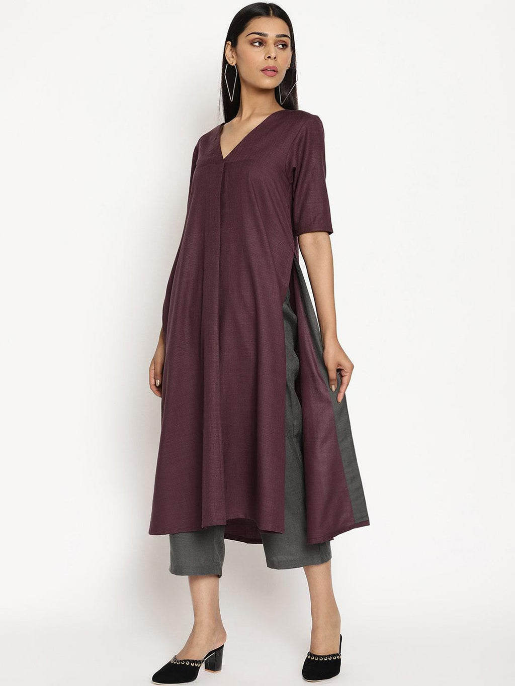 trueBrowns Cotton Linen Purple Kurta Pant Set