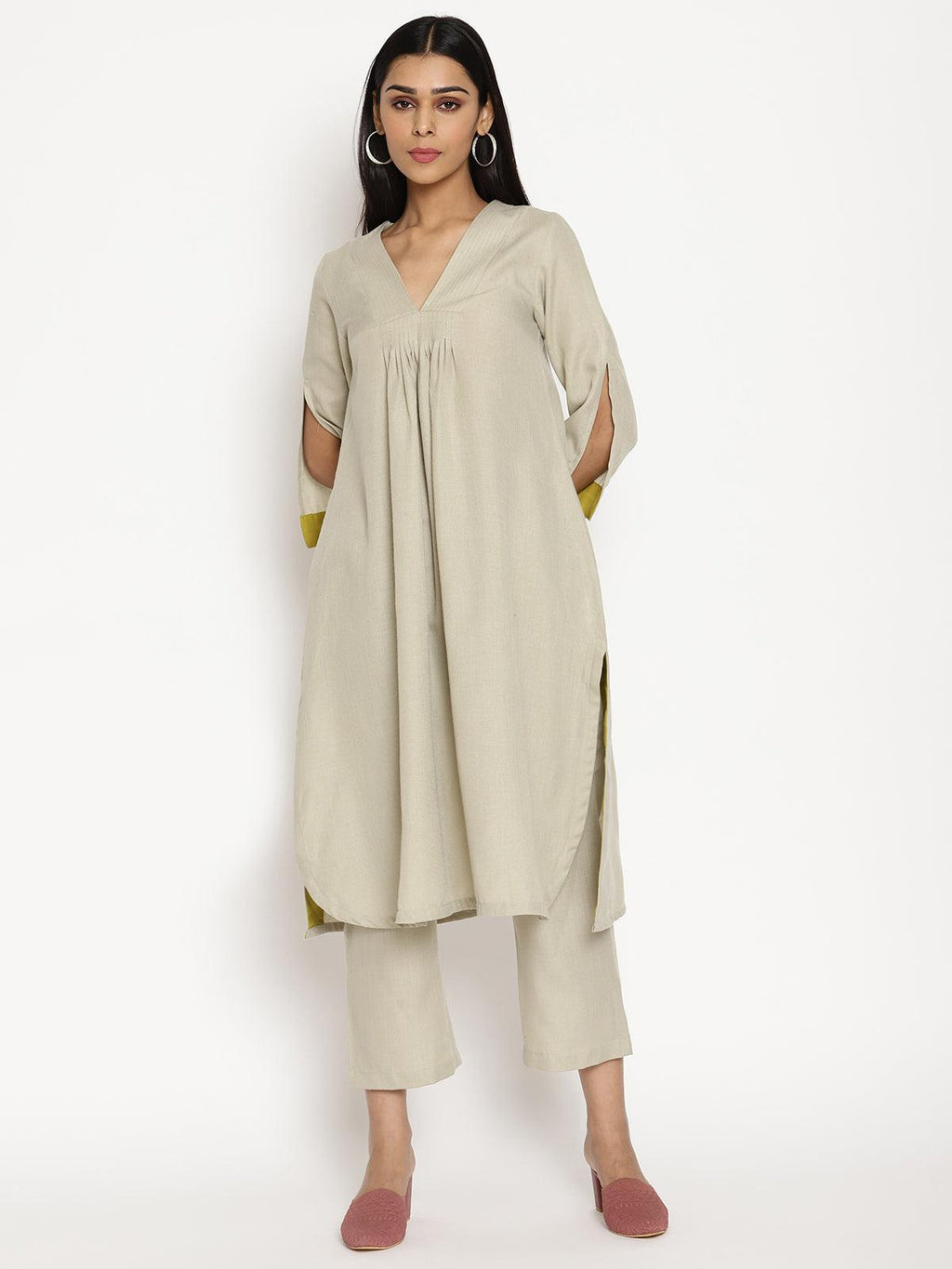 trueBrowns Cotton Linen Light Grey Flared Kurta Pant Set