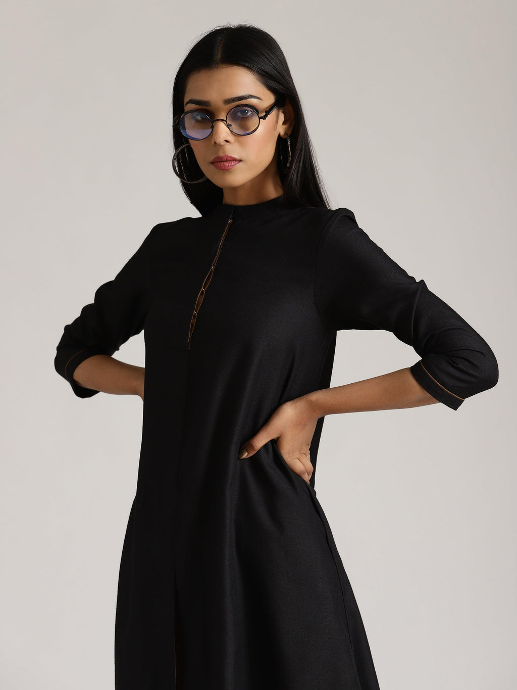 trueBrowns Cotton Linen Black Kurta Pant Set