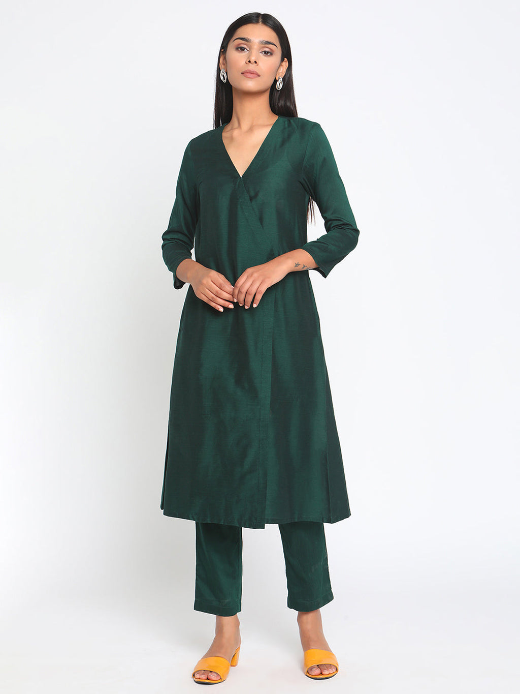trueBrowns Green Silk Angrakha Set