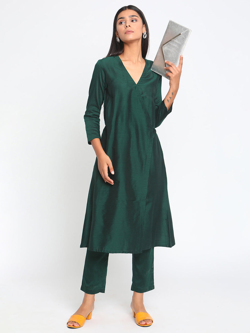 trueBrowns Green Silk Angrakha Set