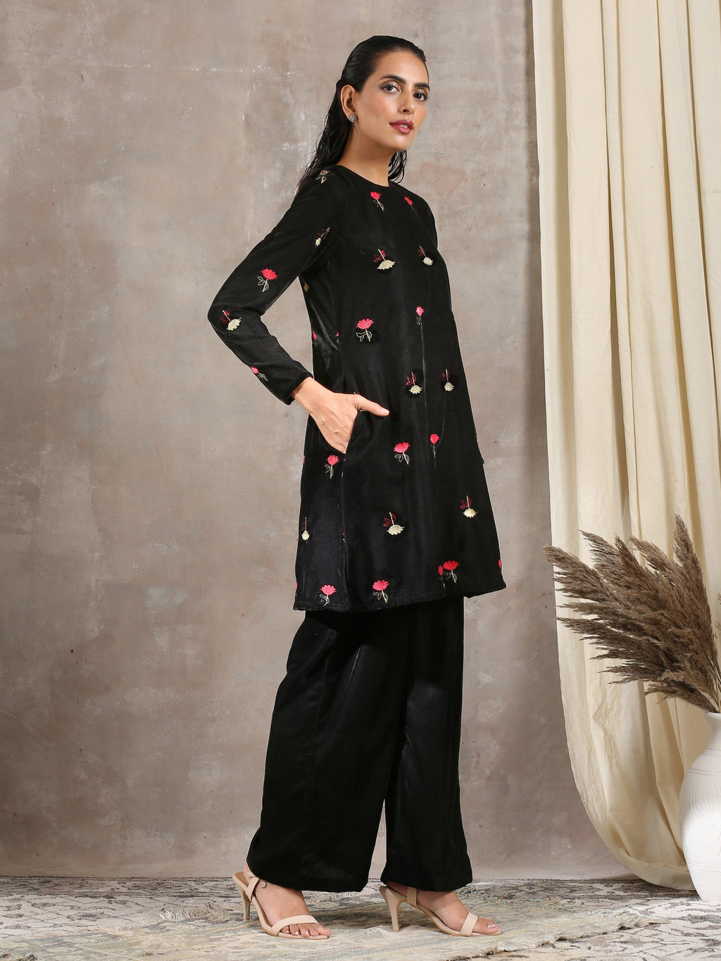 trueBrowns Black Velvet Embroidered Short Kurta