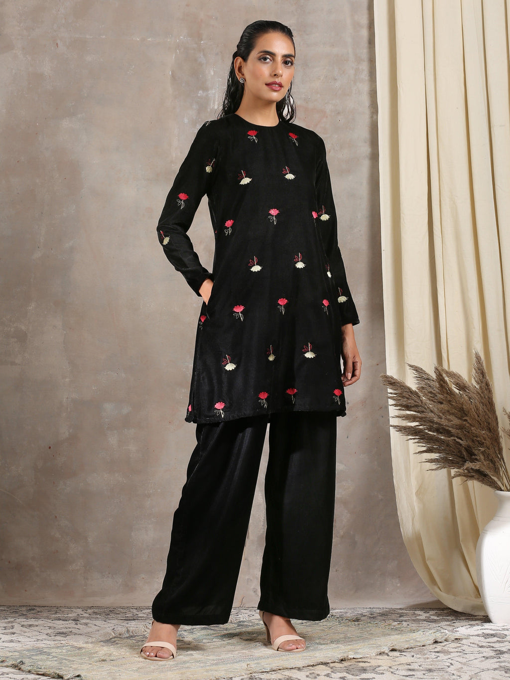 trueBrowns Black Velvet Embroidered Short Kurta