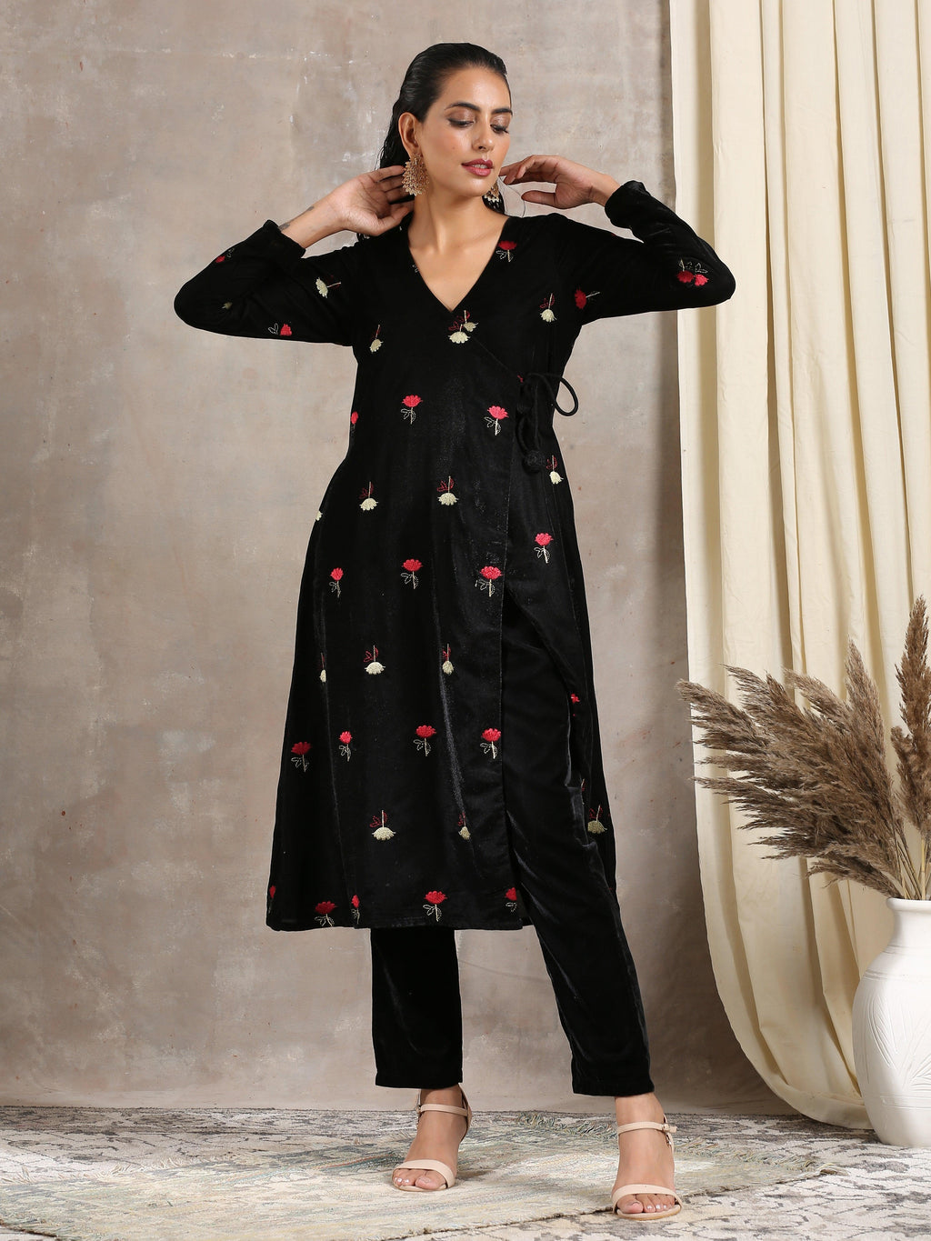 trueBrowns Black Velvet Embroidered Angrakha