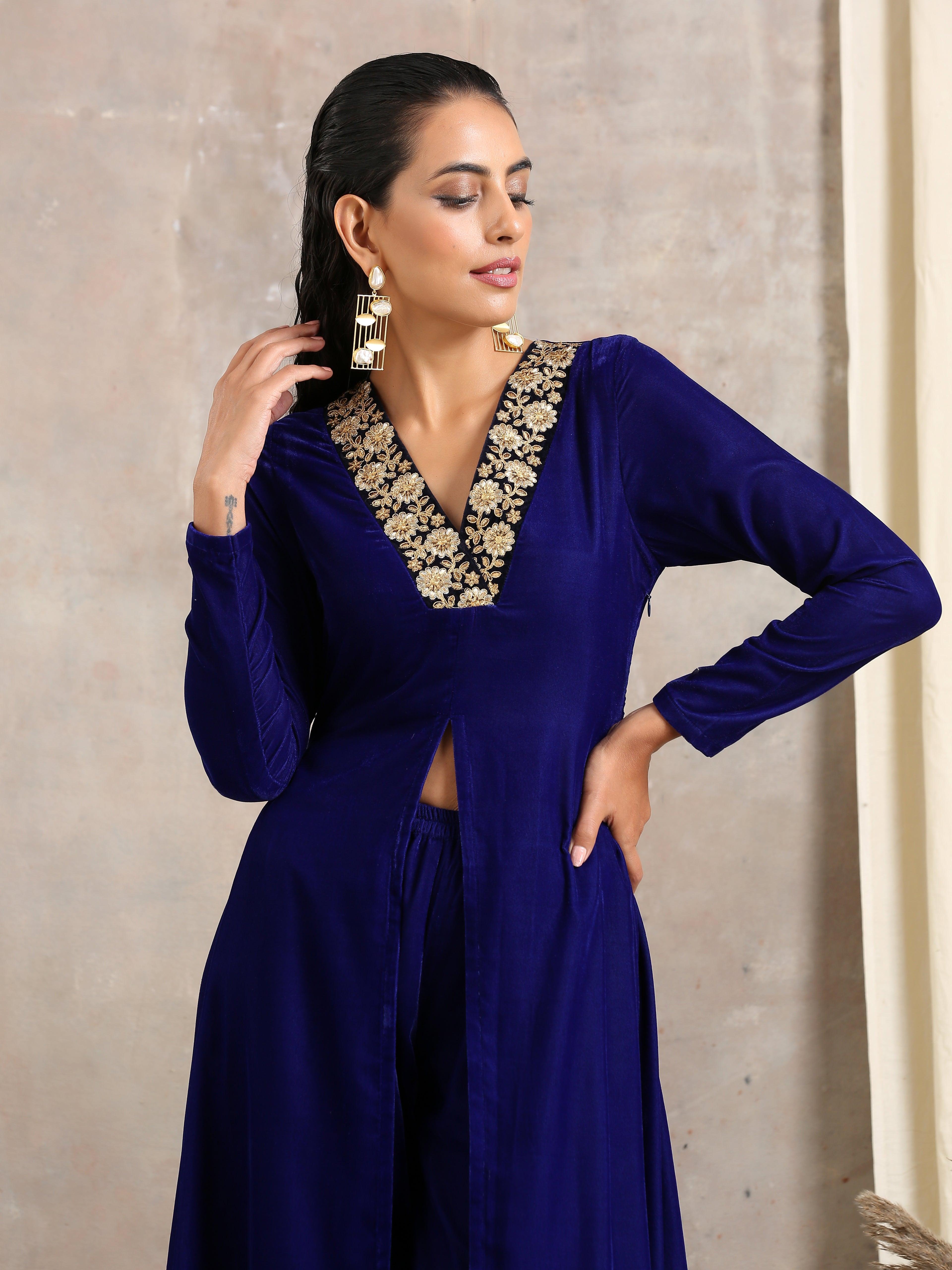 trueBrowns Blue Velvet Front Slit Kurta