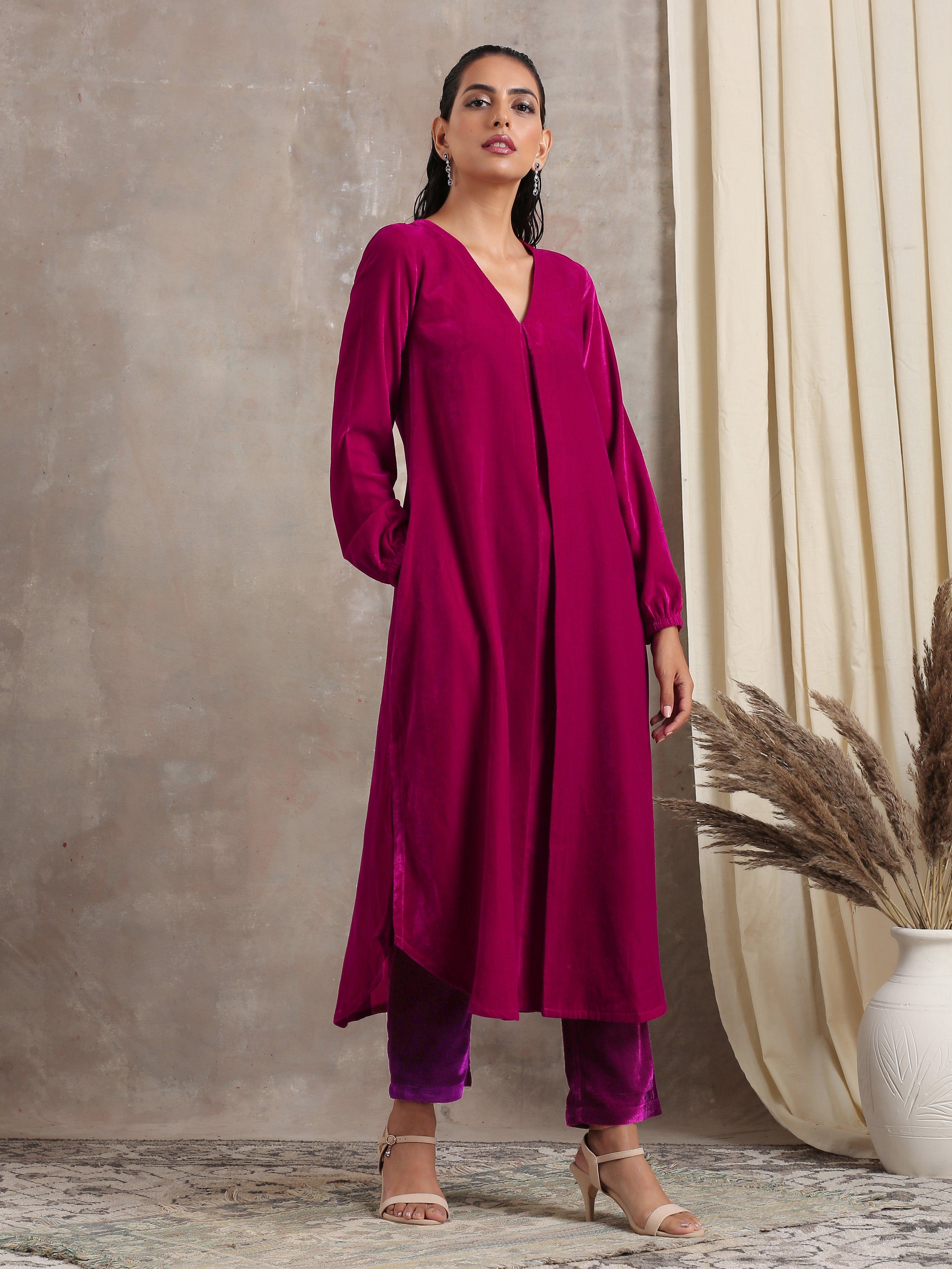 trueBrowns Pink Velvet Pleated Kurta