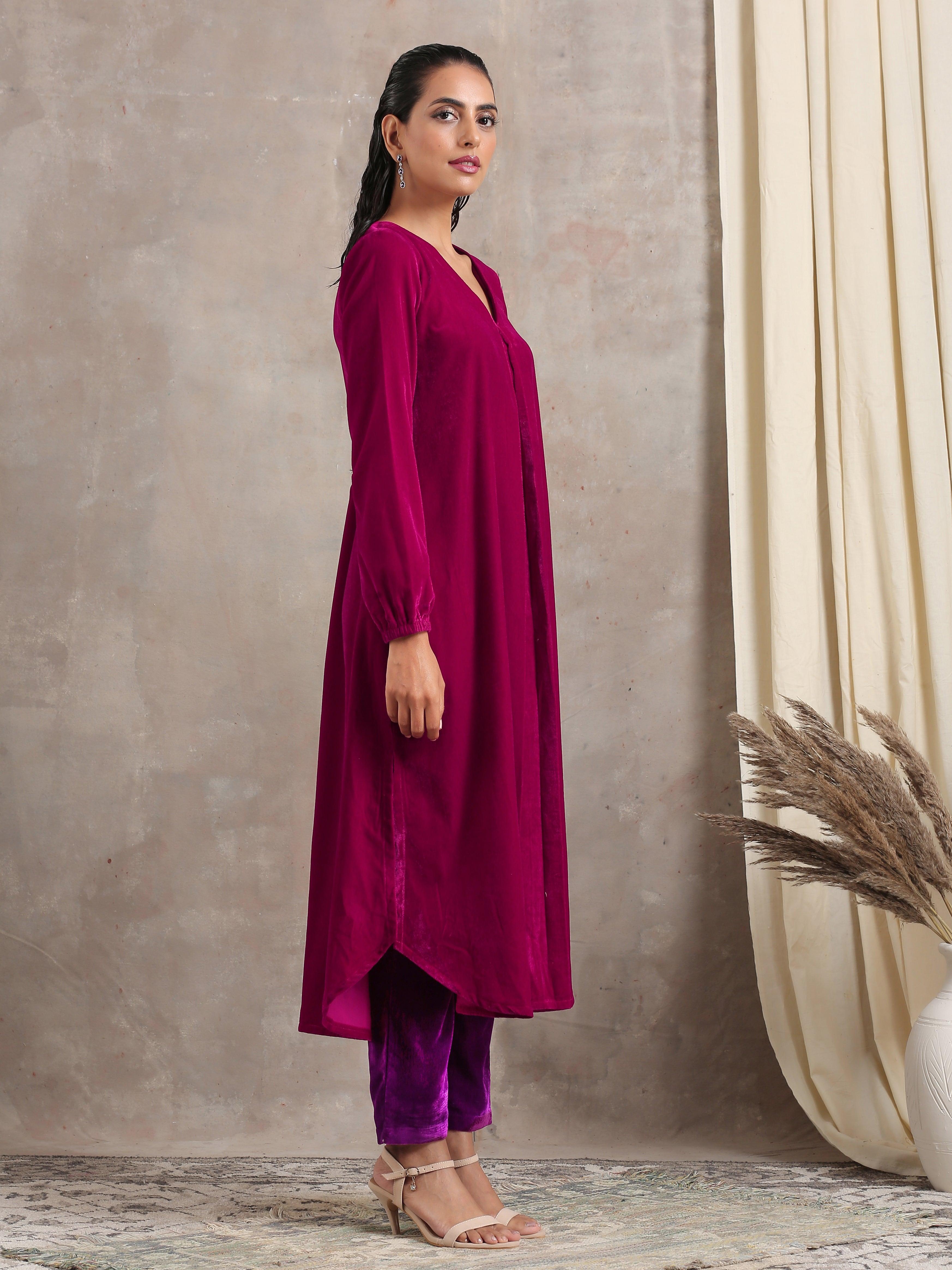 trueBrowns Pink Velvet Pleated Kurta