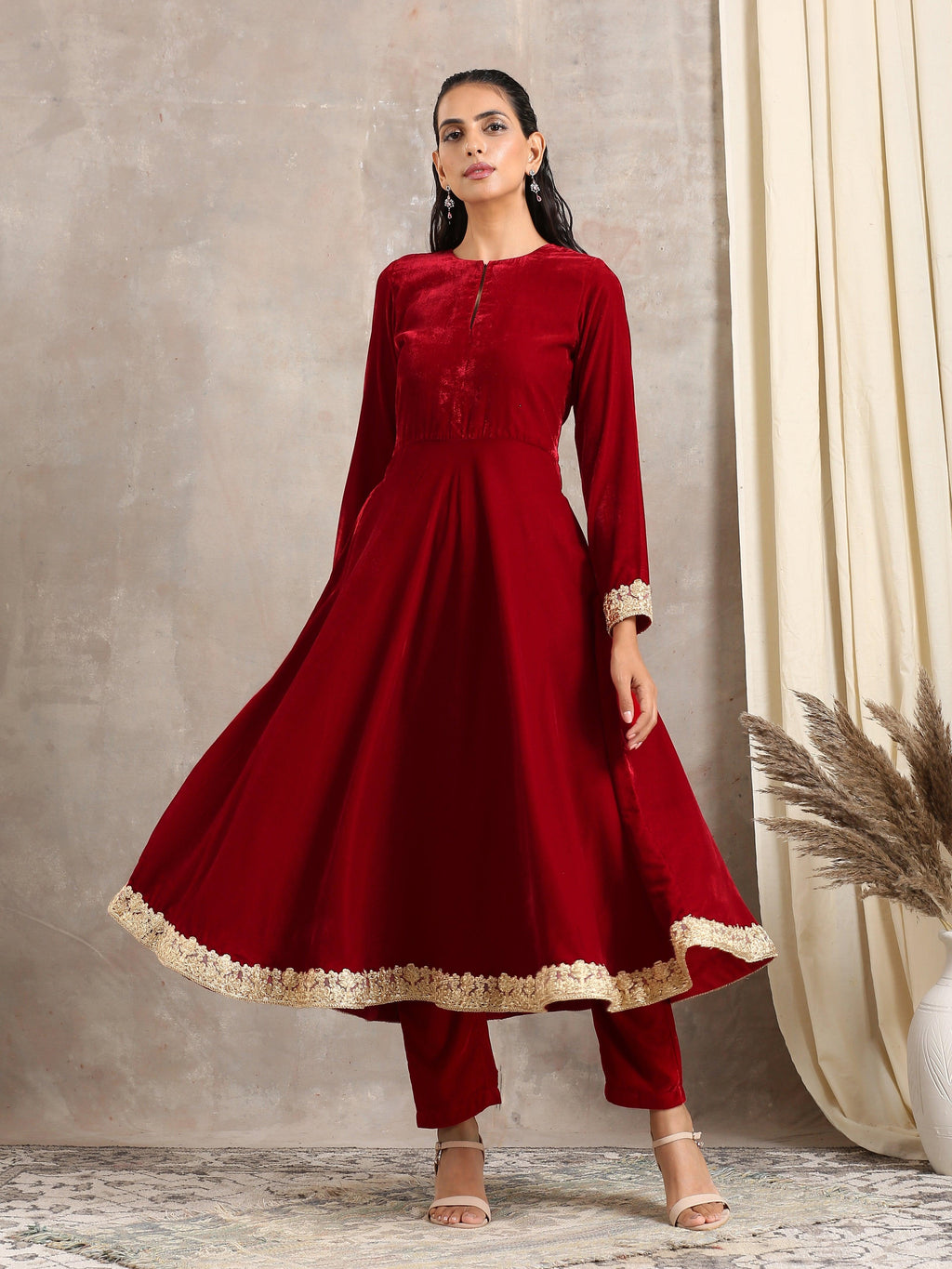 trueBrowns Red Velvet Flared Lace Kurta