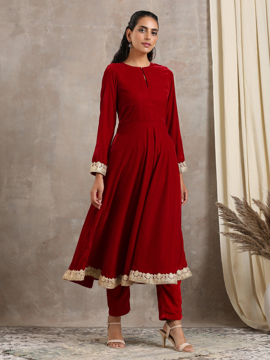 trueBrowns Red Velvet Flared Lace Kurta