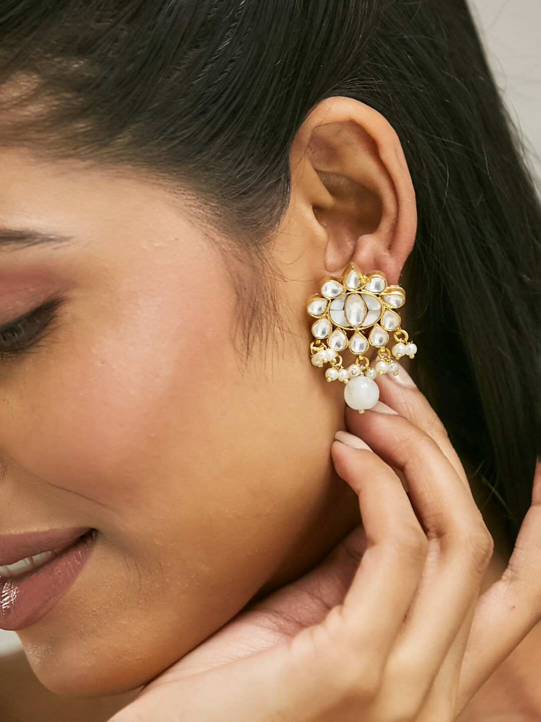 Nuyug 22K Gold-Plated Elegant MOP Studded Ethnic Pearl Drop Stud Earrings