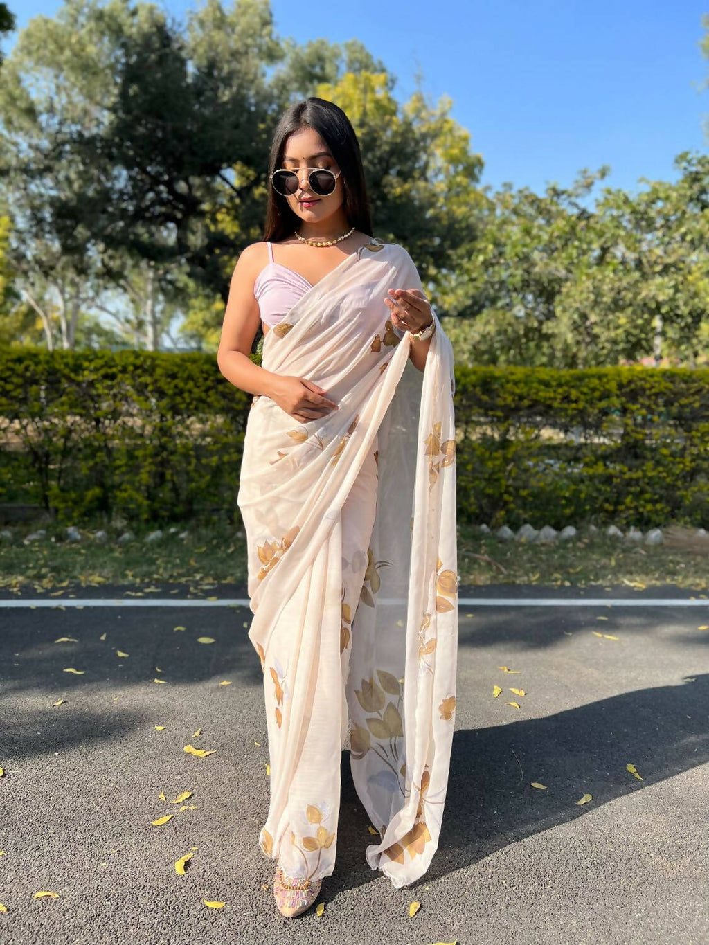 Vamsee Cream Chiffon Designer Saree