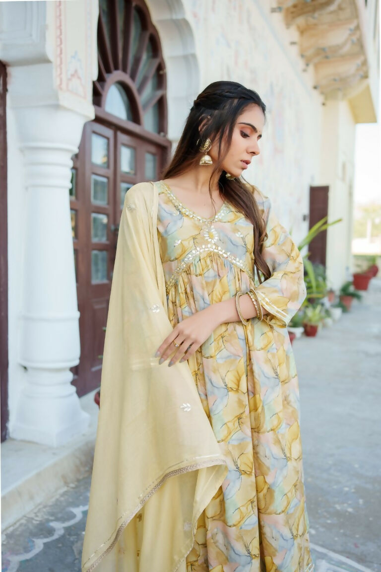 Vaasva Women Yellow Muslin Embroidered Kurta, Pant & Dupatta Set