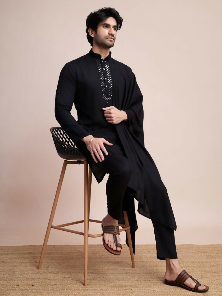 Vastranavya Traditional Festival Wear Viscose Thread & Sequence Embroidered Work Kurta Pant Set - Black