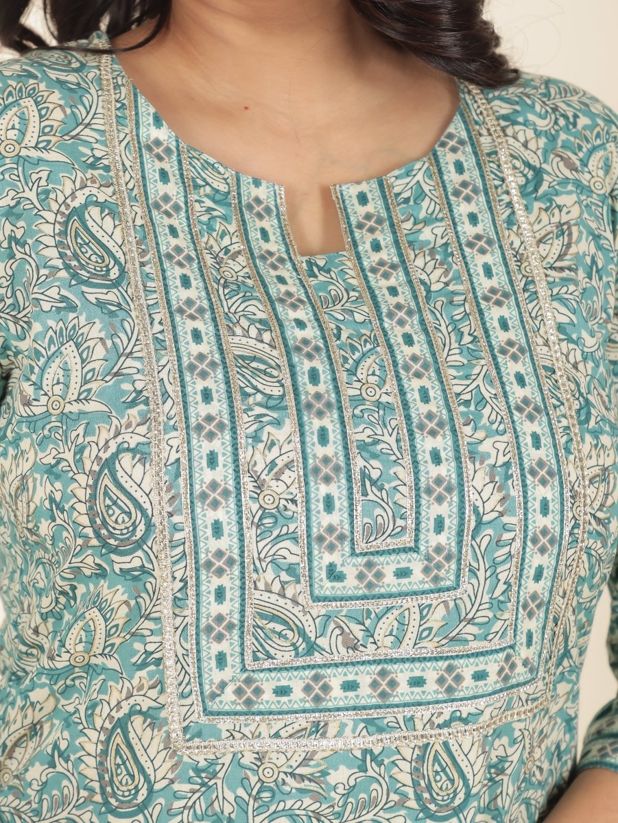 Aramya Straight Soft Cotton Paisley Print Women's Kurta - Green