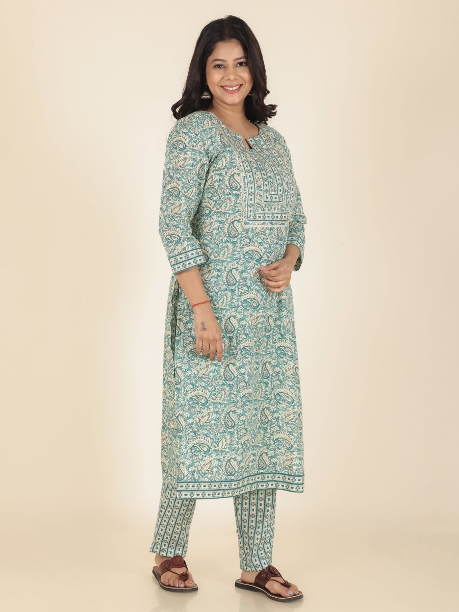 Aramya Straight Soft Cotton Paisley Print Women's Kurta - Green