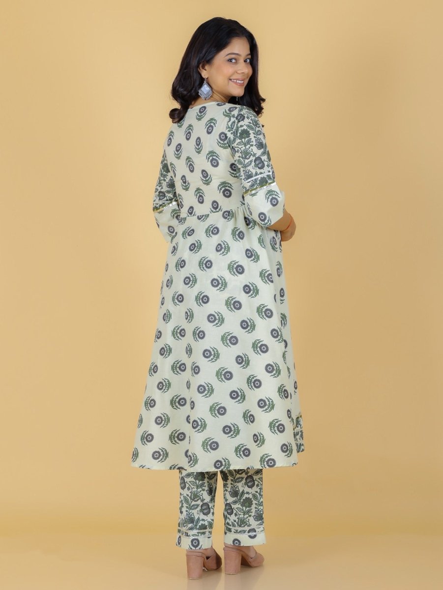 Aramya Flared Soft Cotton Block Print Women's Kurta Set - Off White