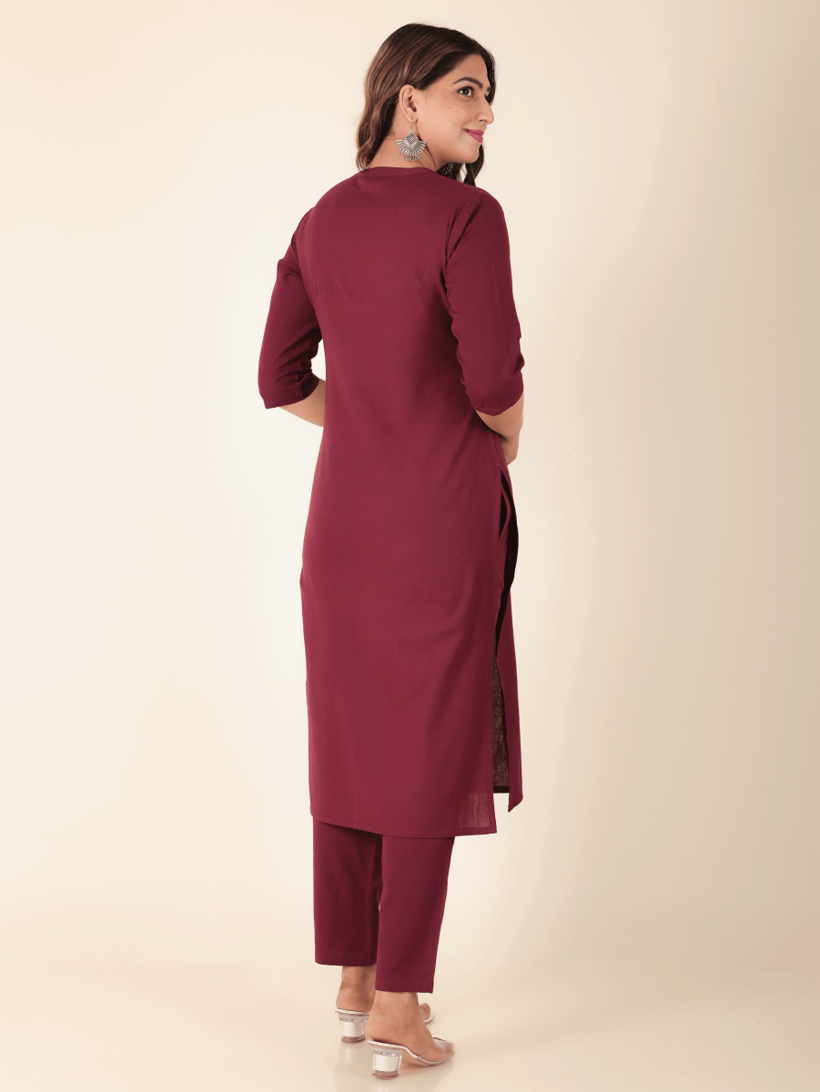 Aramya Straight Linen Cotton Solid Women's Kurta - Purple