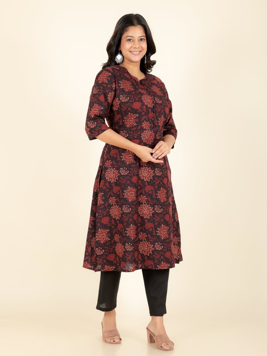 Aramya A-line Soft Cotton Floral Print Women's Kurta - Black