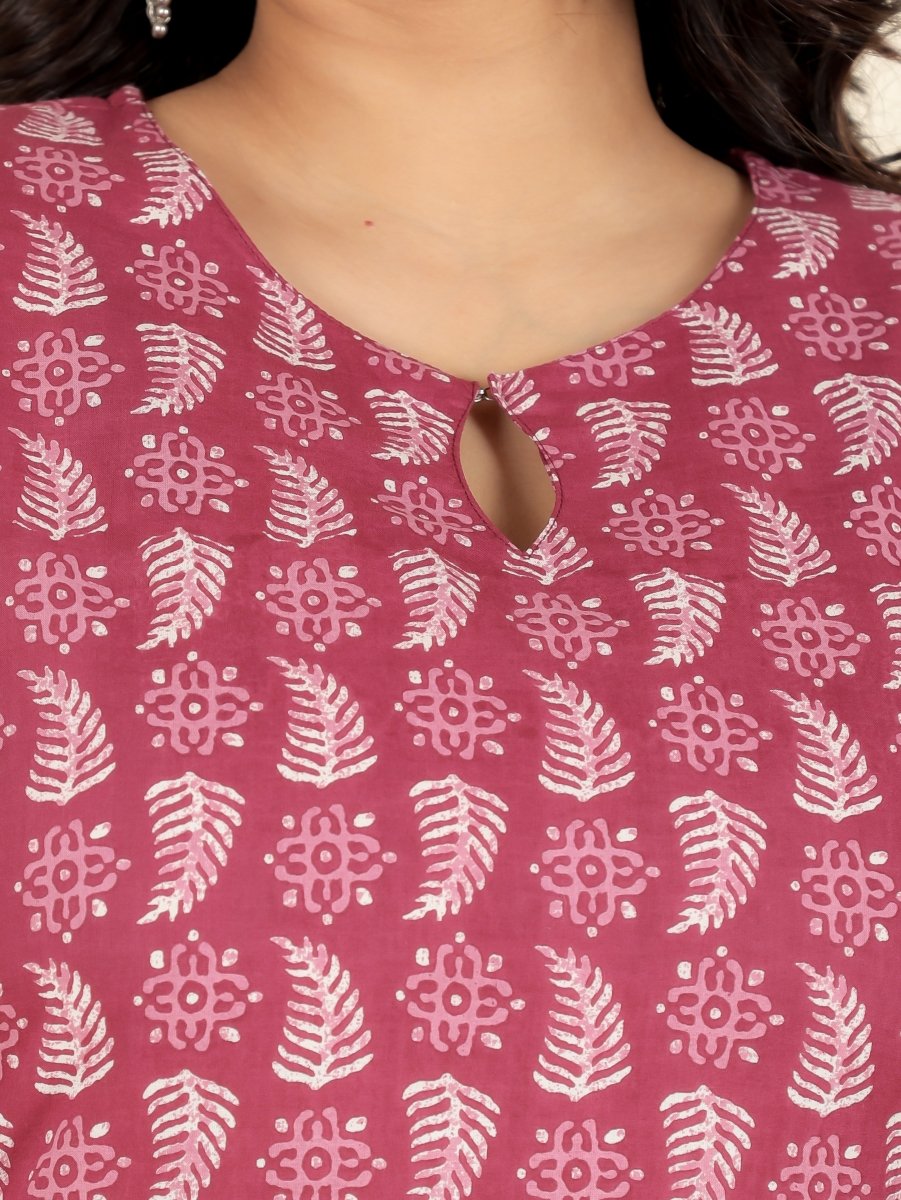 Aramya Straight Soft Cotton Abstract Print Women's Kurta - Red