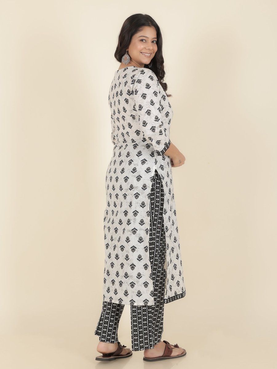 Aramya Straight Soft Cotton Ikat Print Women's Kurta - White