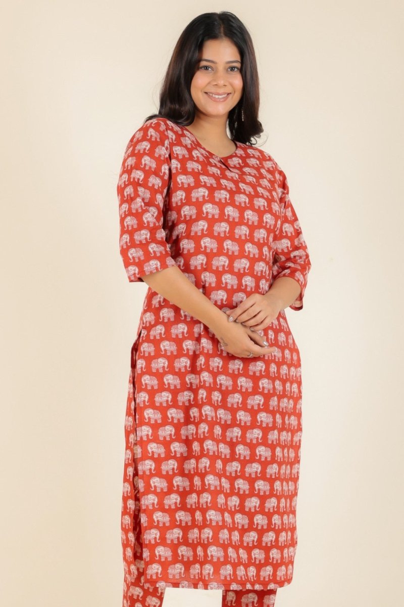 Aramya Straight Soft Cotton Animal Print Women's Kurta - Red