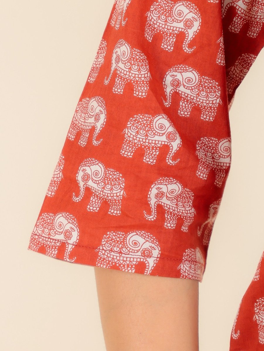 Aramya Straight Soft Cotton Animal Print Women's Kurta Set - Red