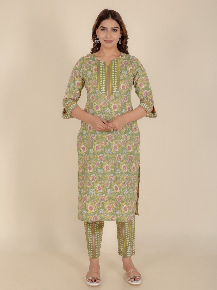 Aramya Straight Soft Cotton Floral Print Women's Kurta - Green