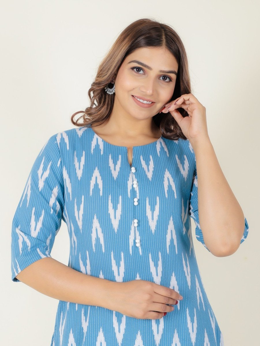 Aramya A-line Kantha Cotton Ikat Print Women's Kurta Set - Blue