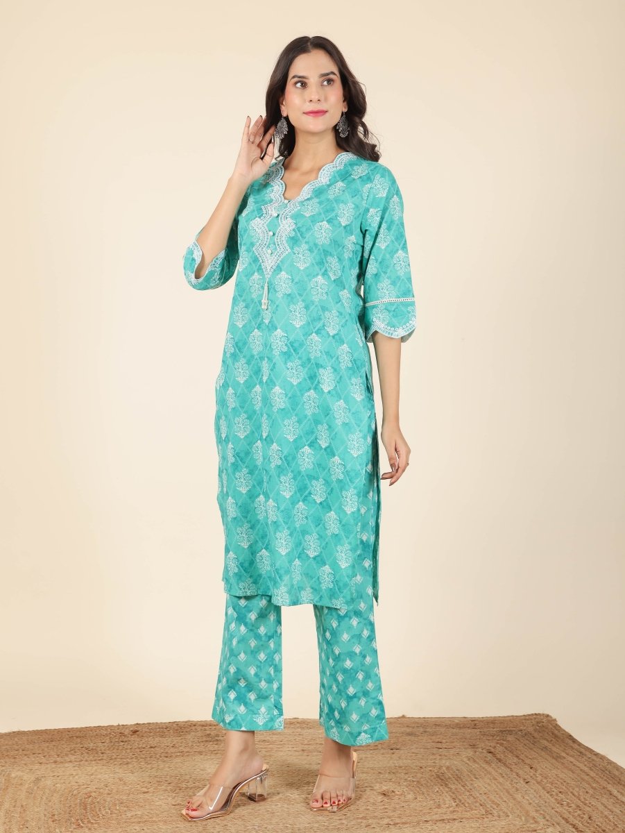 Aramya Straight Soft Cotton Geometric Print Women's Kurta - Green