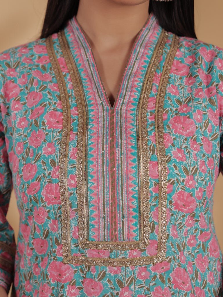Aramya Straight Soft Cotton Floral Print Women's Kurta Set - Multicolor