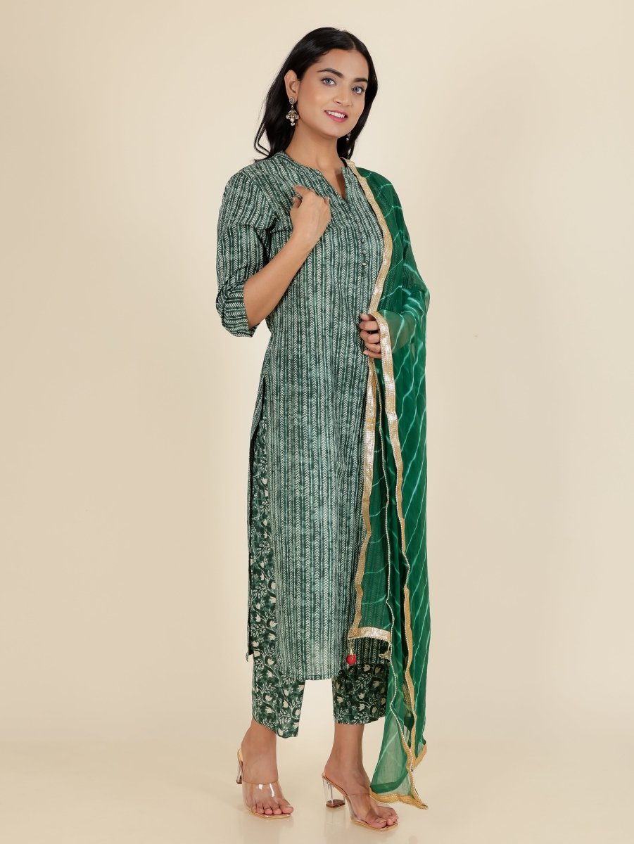 Aramya Straight Soft Cotton Striped Print Women's Kurta - Green