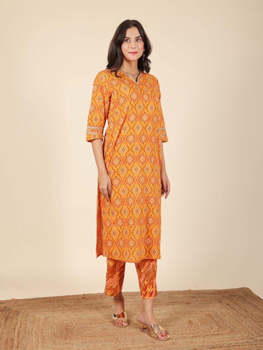 Aramya Straight Soft Cotton Geometric Print Women's Kurta - Yellow