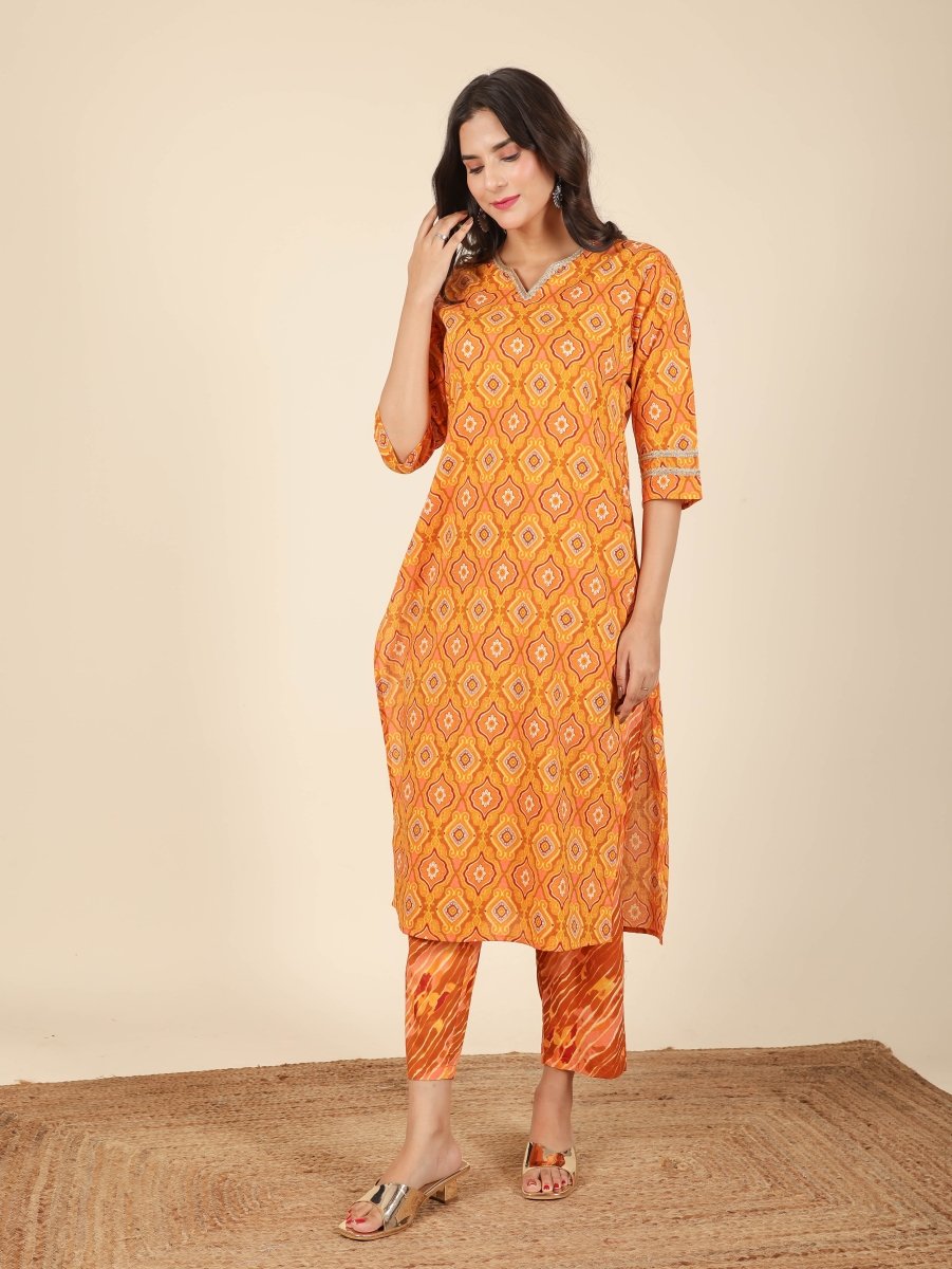 Aramya Straight Soft Cotton Geometric Print Women's Kurta - Yellow