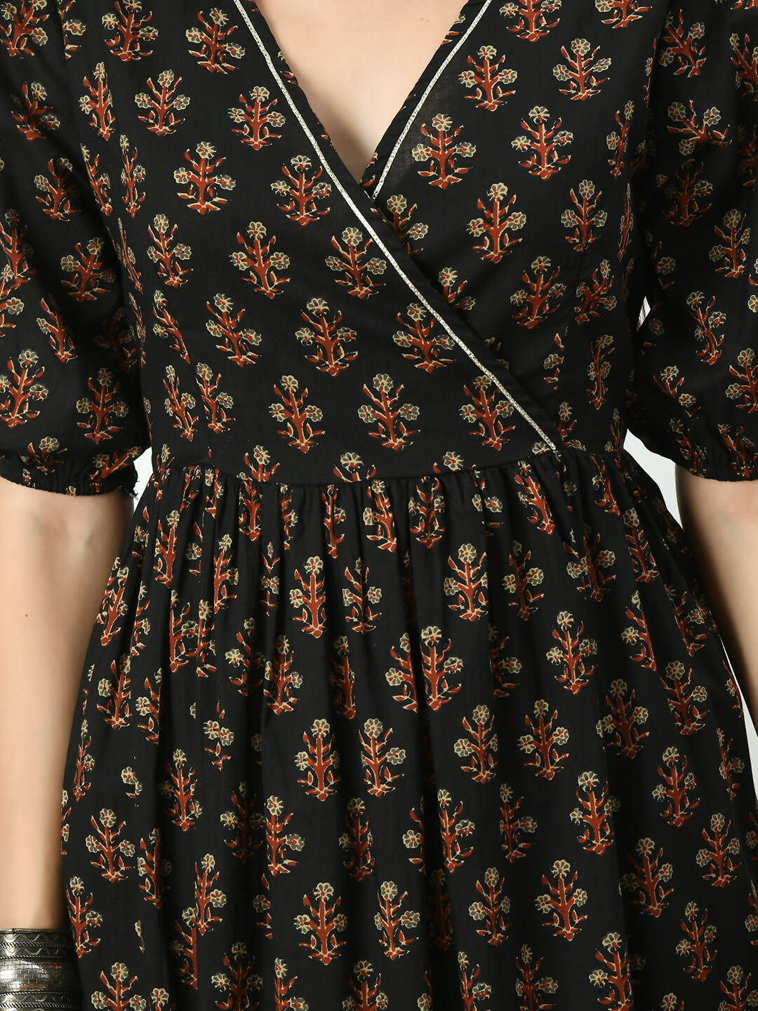 Myshka Women's Black Empire Printed Dress