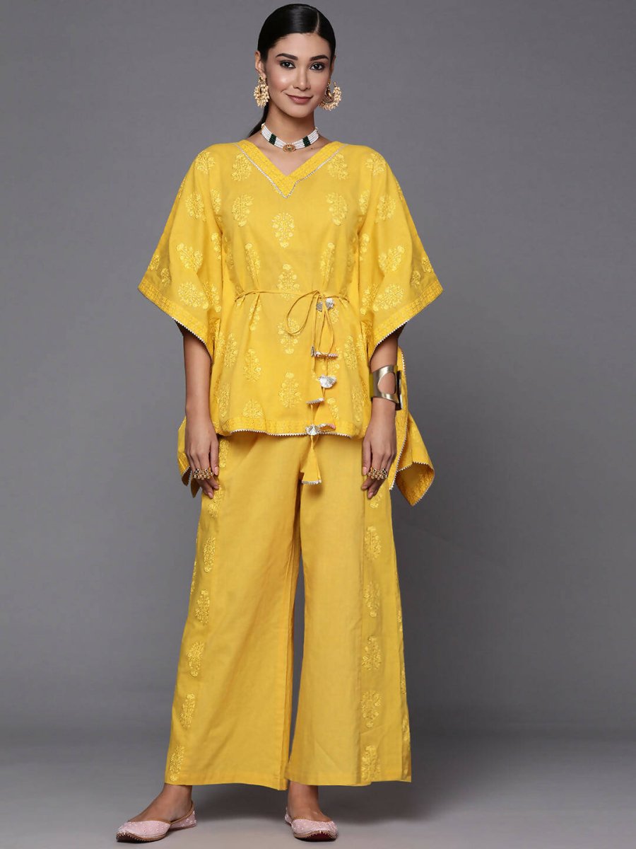 Ahalyaa Women Mustard Yellow Floral Printed Pure Cotton Co-Ords