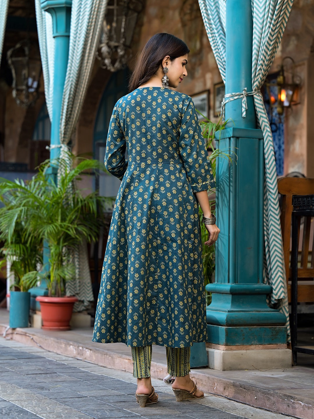 Yufta Teal Green Floral Sequins_Work Kurta Trouser With Dupatta Set