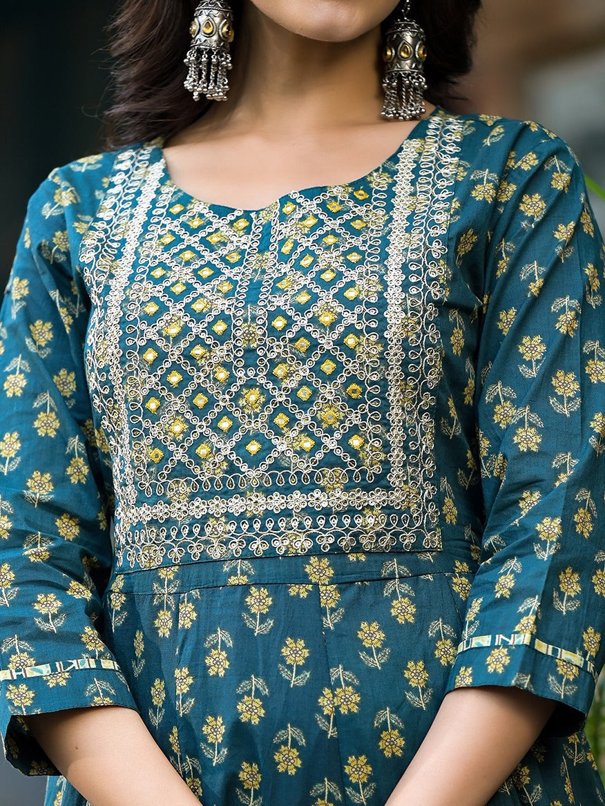 Yufta Teal Green Floral Sequins_Work Kurta Trouser With Dupatta Set