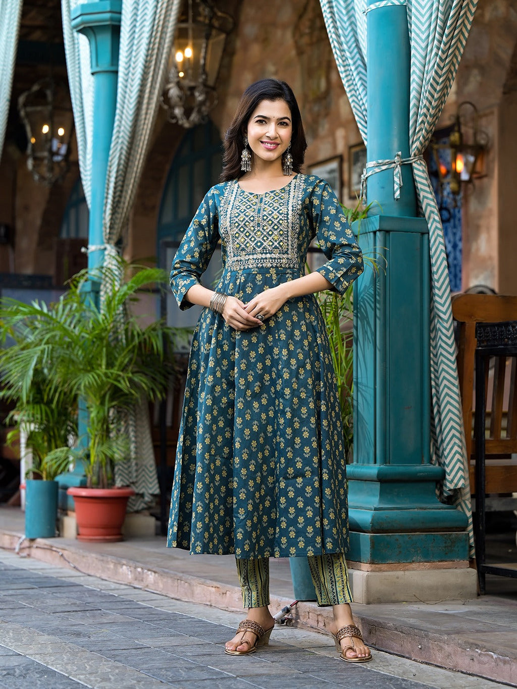 Yufta Teal Green Floral Sequins_Work Kurta Trouser With Dupatta Set