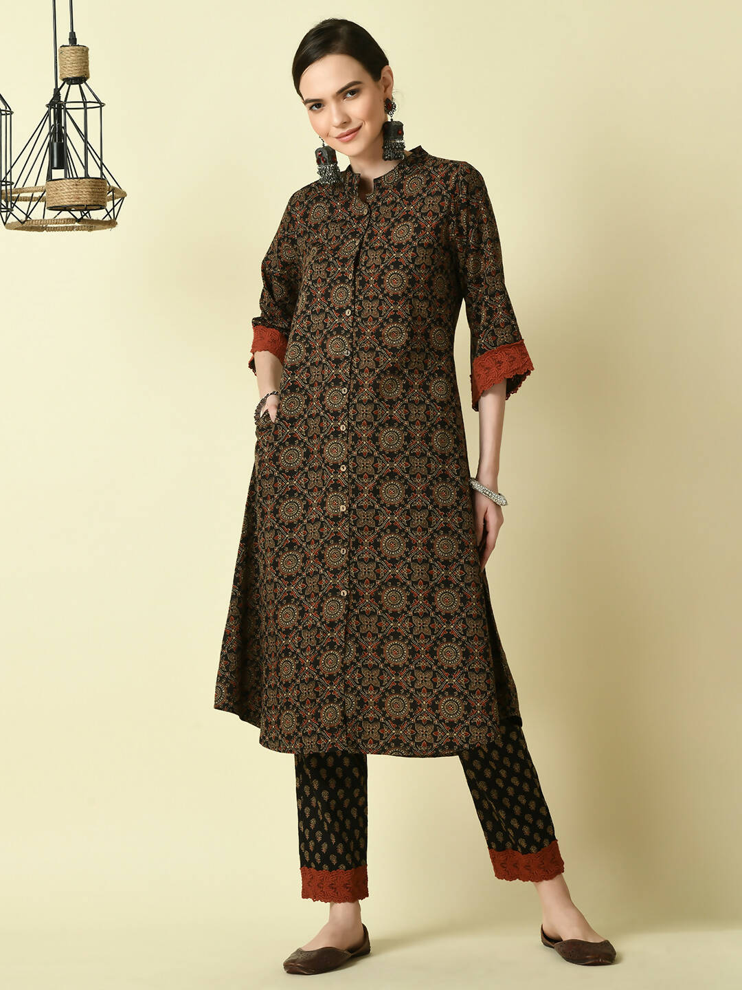 Myshka Women's Multi A-Line Kurta & Trousers