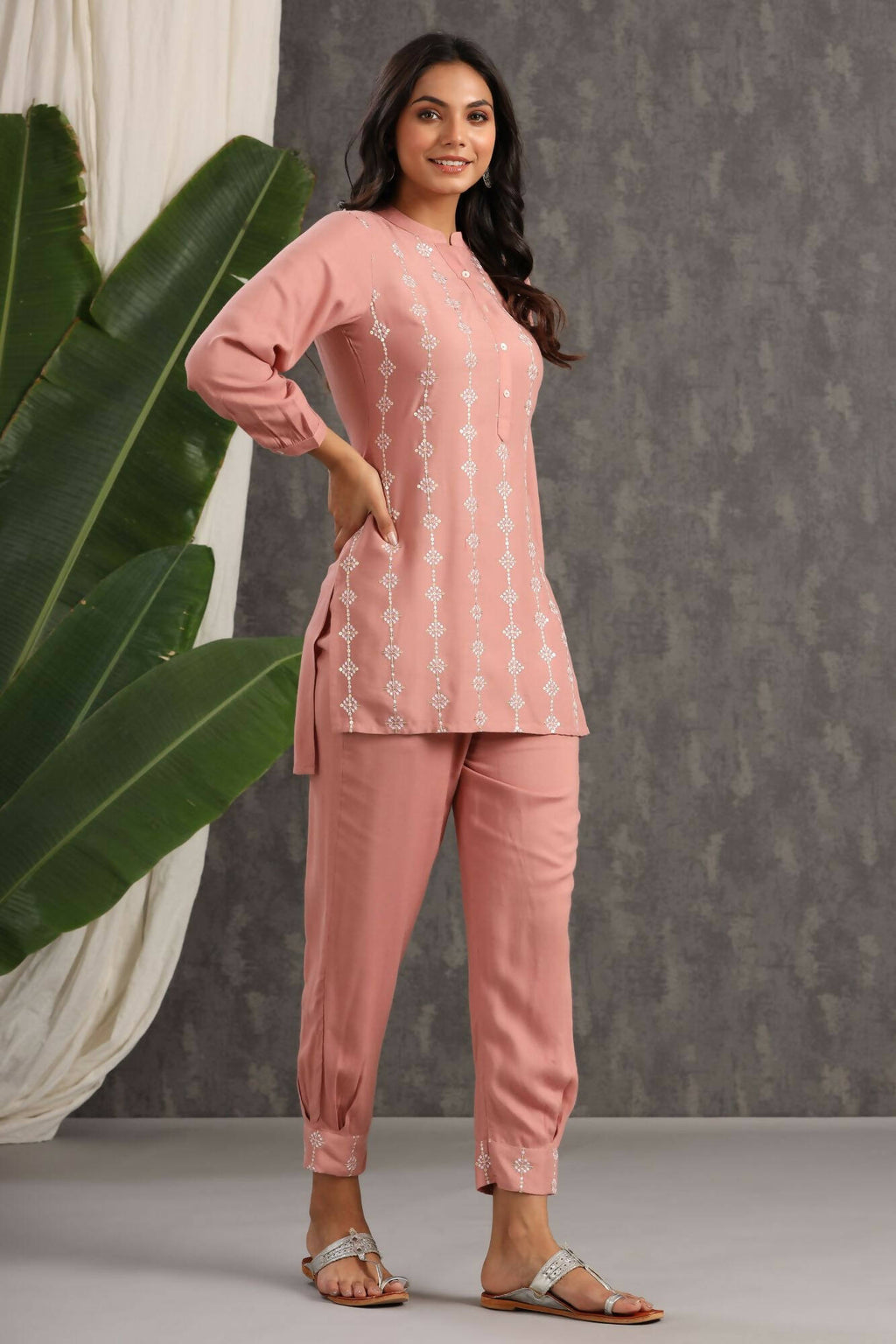 Juniper Women Onionpink Rayon Embroidered Straight Kurta Sets