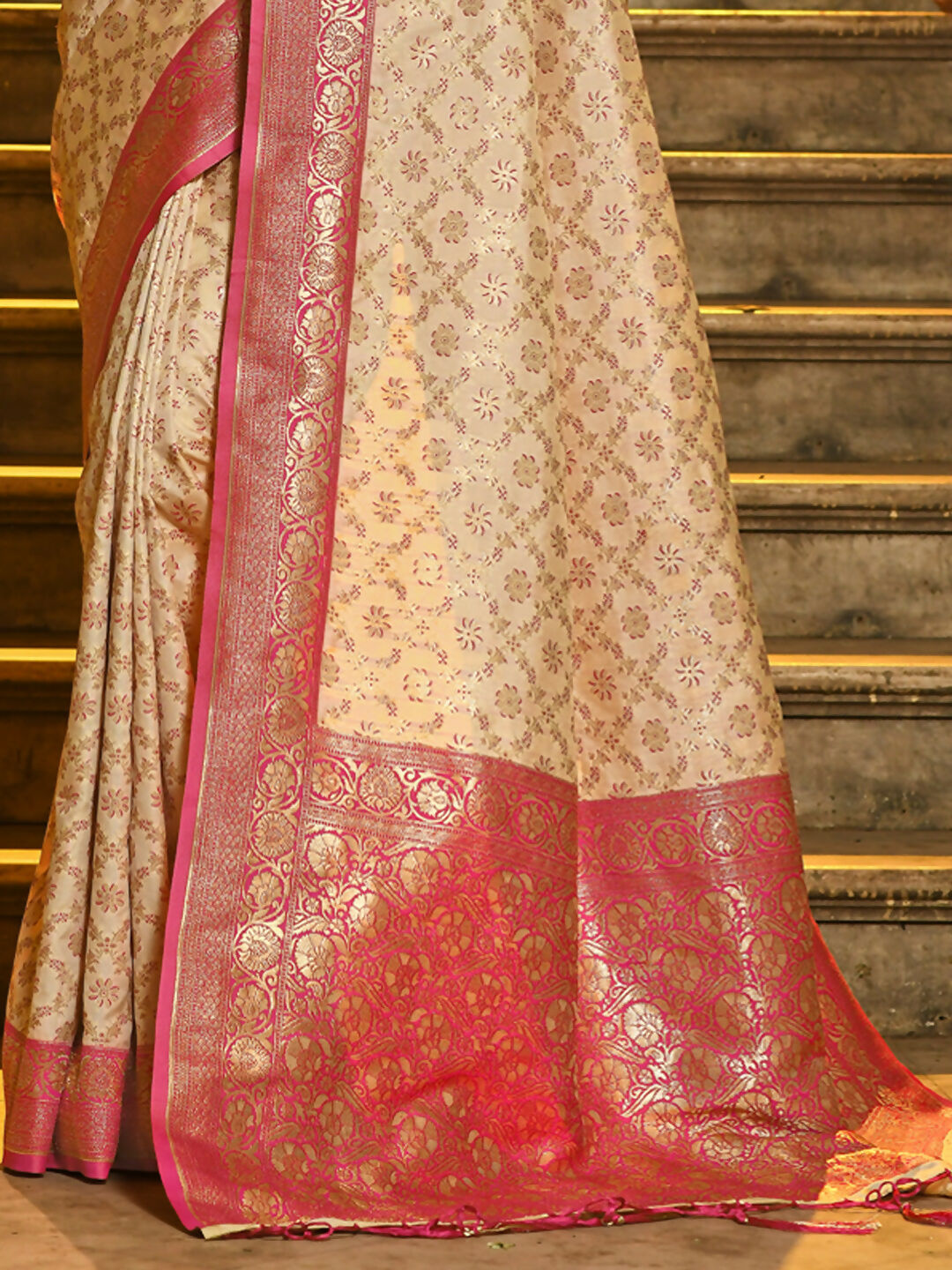 Shree Shyam Fashion Rajvastra Pink Banarasi Silk Saree