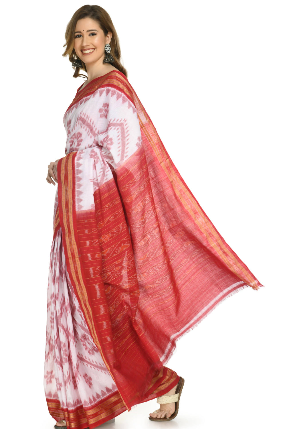 Vamika Sambalpuri Ikat Cotton Dehabandha Badafula White & Red Saree