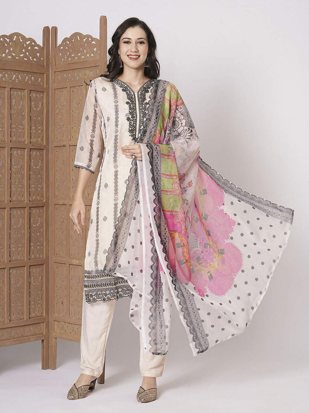 Off White Taby Silk Embroidery Work, Printed Kurta Set - Riya