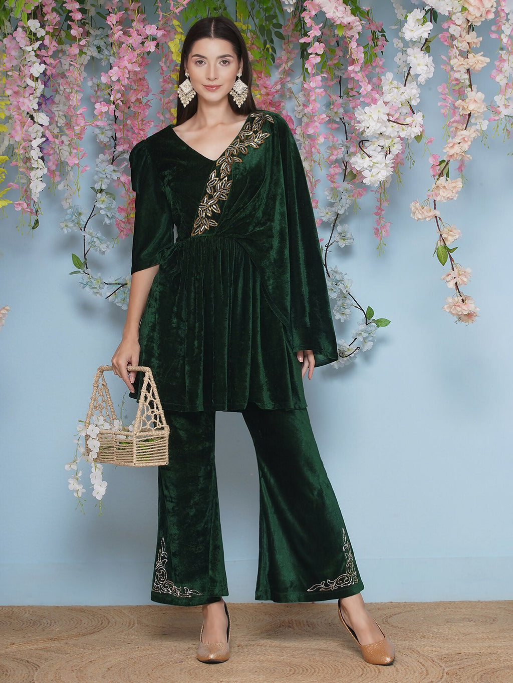 Joban Fashion Green Velvet Hand Embellished Set