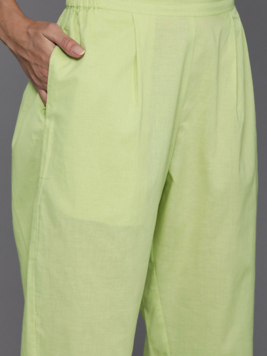 Ahalyaa Women's Traditional wear Kurta Set - Green