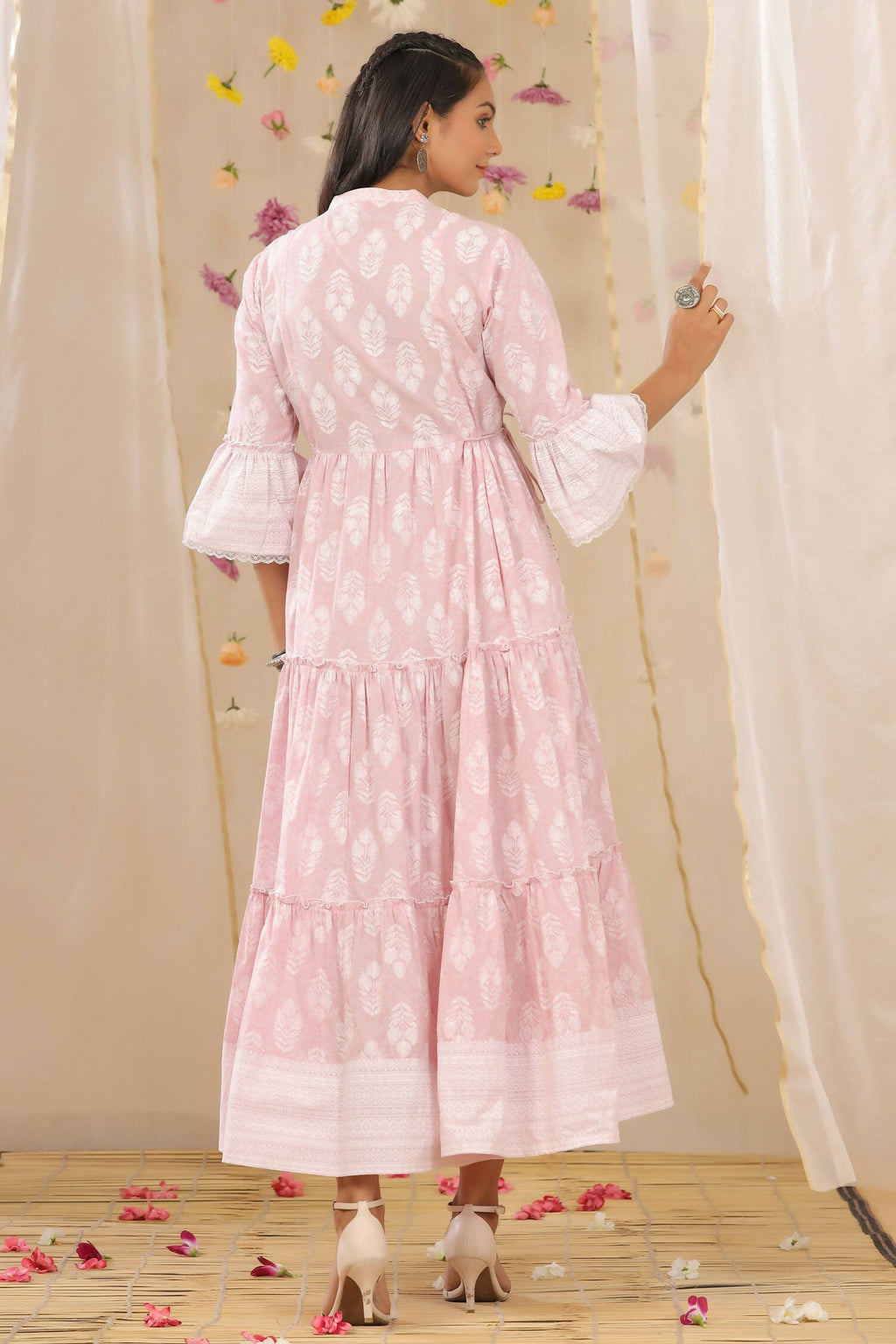 Juniper Womens Lavender Cambric Printed Tiered Dress With Flared Sleeve