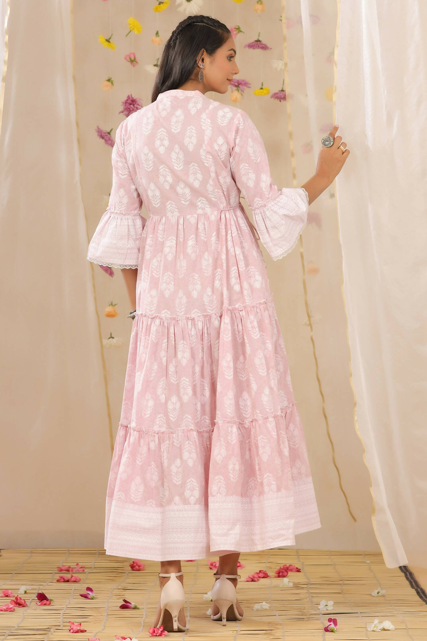 Juniper Womens Lavender Cambric Printed Tiered Dress With Flared Sleeve