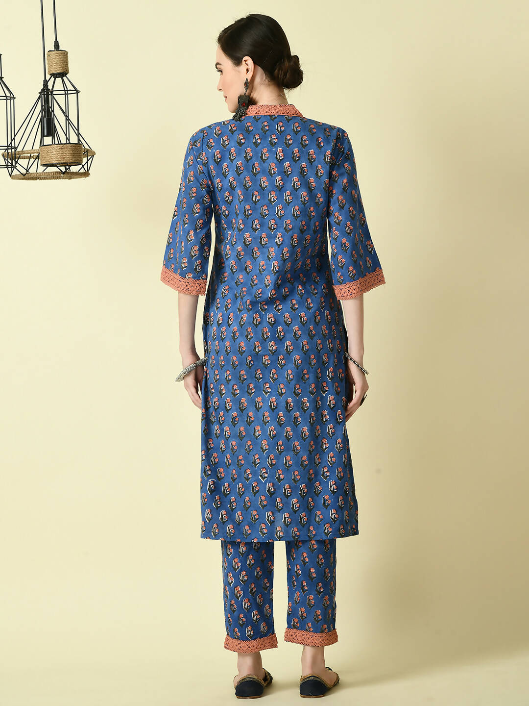 Myshka Women's Blue Straight Kurta & Trousers