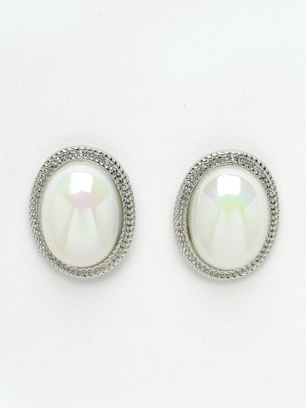 NVR Women's Silver Plated Oval Stud Earrings