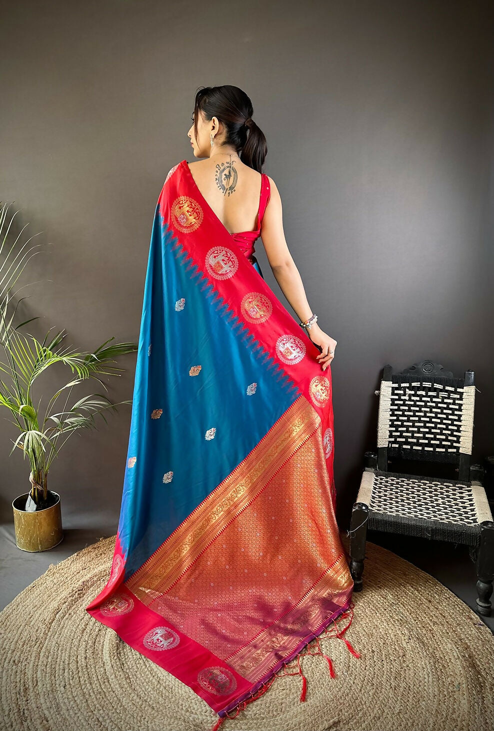 Joban Fashion Red Butti Banarasi Silk Sarees